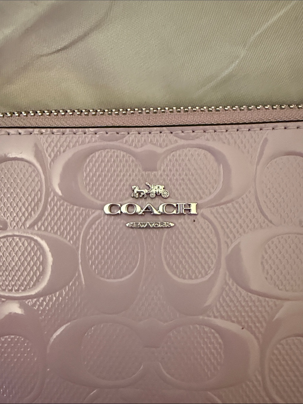 💜COACH NWT Lavender Signature C Leather Nolita 18 / Heart Charm/Silver Hardware - Picture 5 of 9